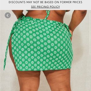 PLT bright green daisy sarong